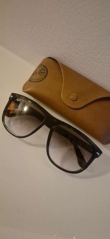 Ray ban gleraugu
