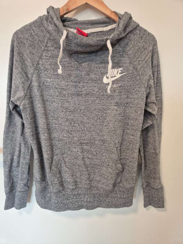 Nike þunn hettupeysa