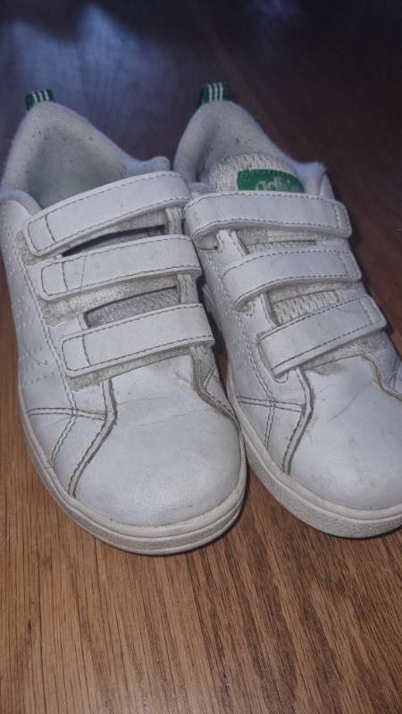 Adidas skór