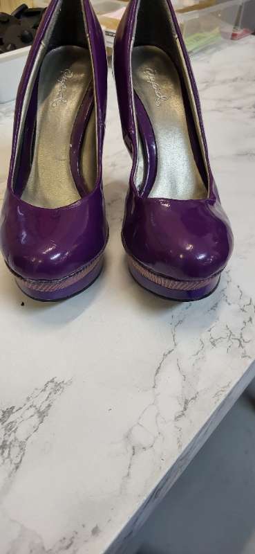 Violet shoes