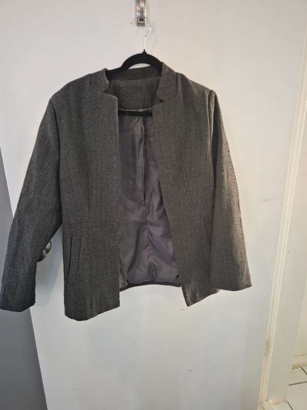 Grár Blazer með beinum kraga