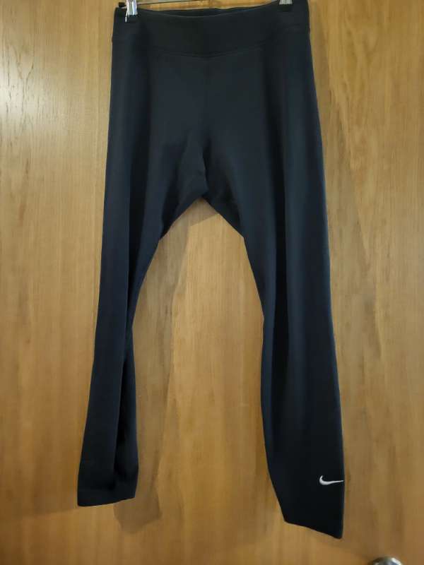 Nike leggings