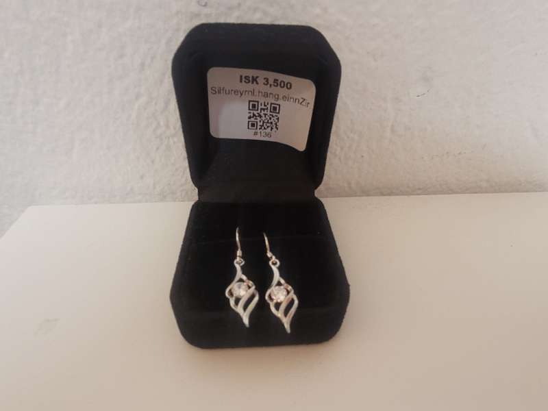 Silfureyrnl.hang.einnZirkonst