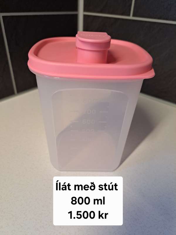 Ílát með stút