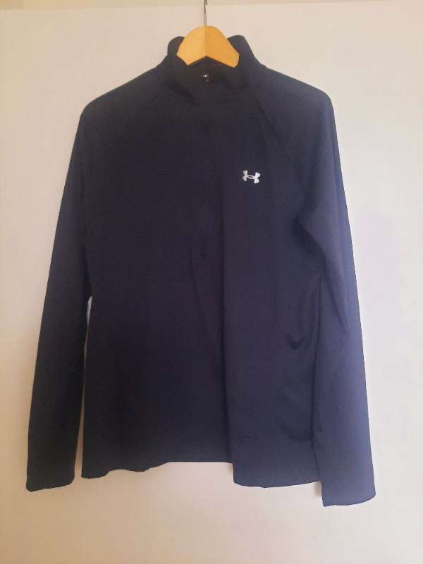 Íþróttatreyja UNDER ARMOUR