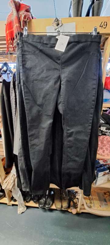 H&M jeggings