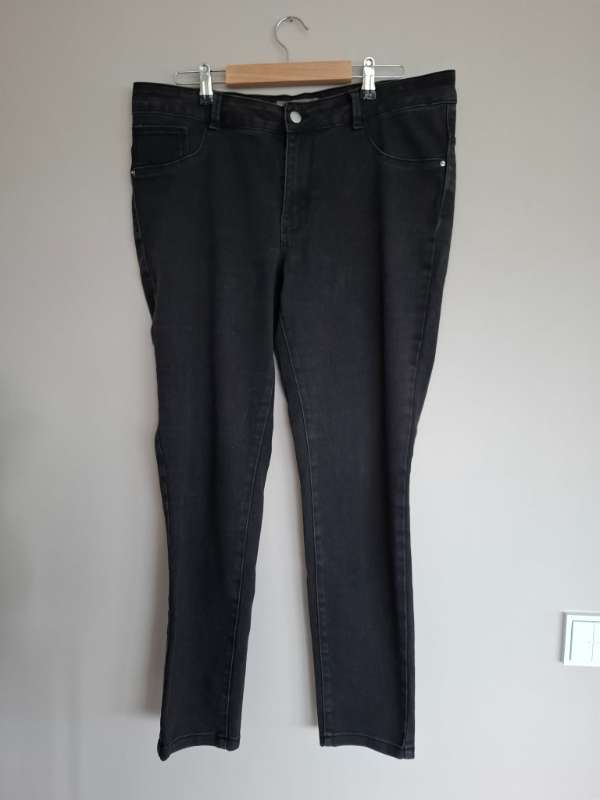 Gallabuxur svart 46