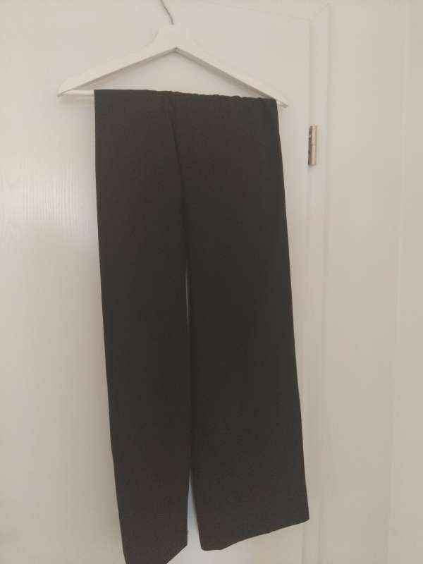 Buxur, sv. Bershka Eur36