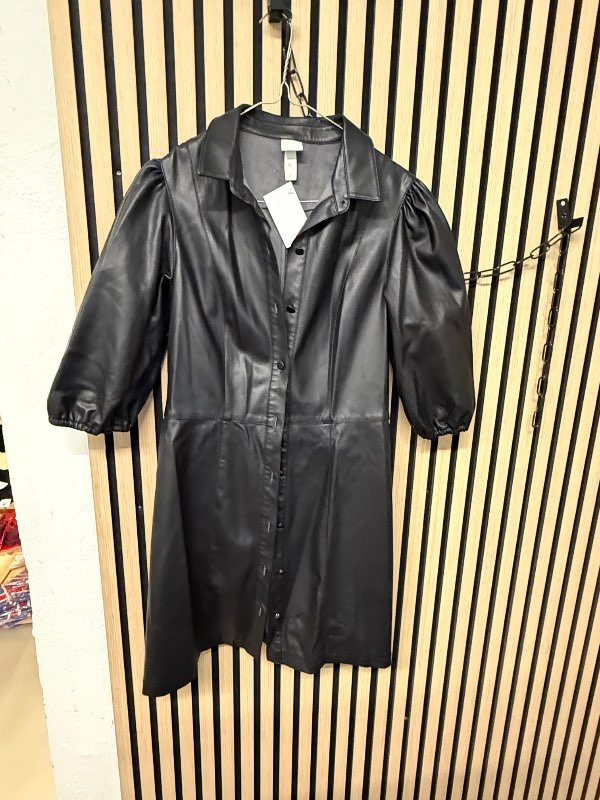 Stuttur pleðurkjóll