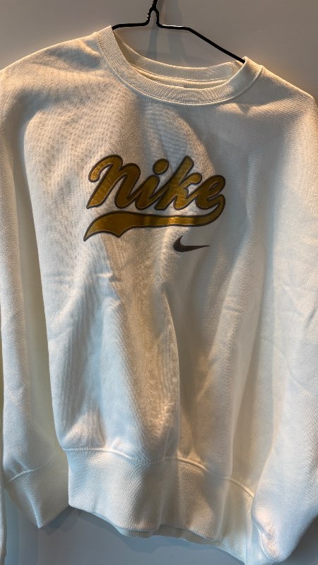 Nike peysa Stutt