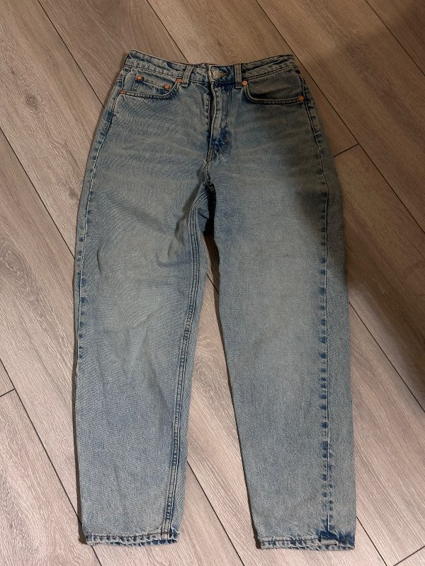 Weekday, Bláar Mom Jeans