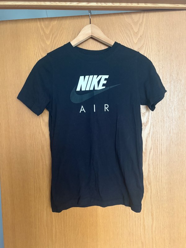 Nike Stuttermabolur