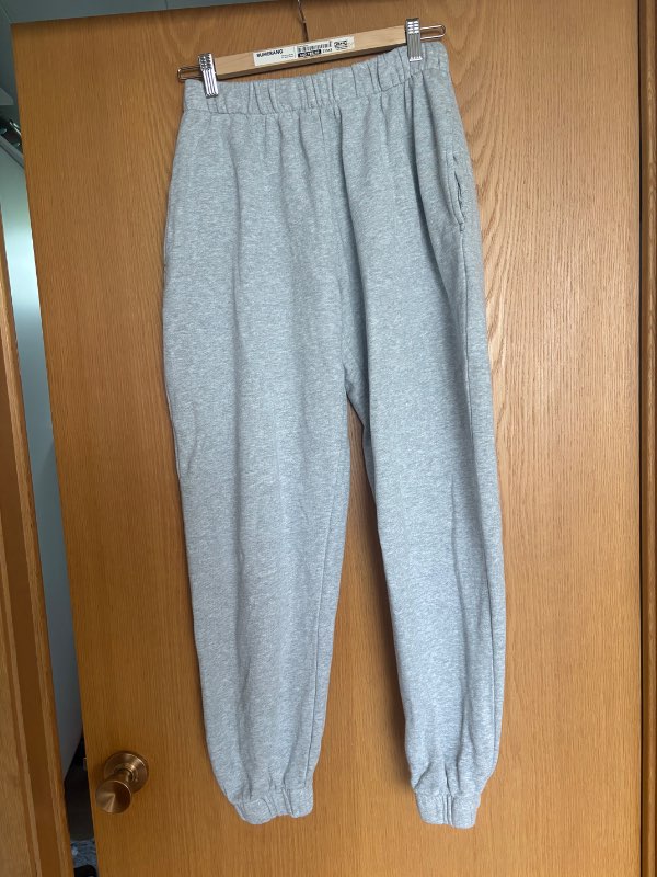 Joggingbuxur John G. /Brandy Melville