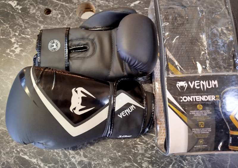 Box hanskar Venum