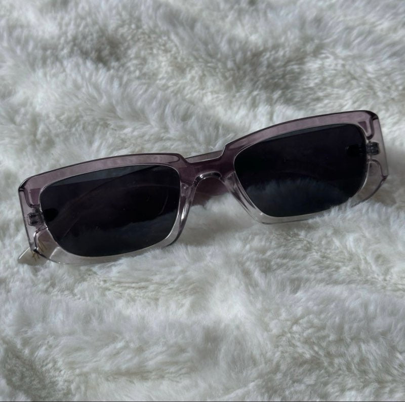 Fjólublá Sólgleraugu