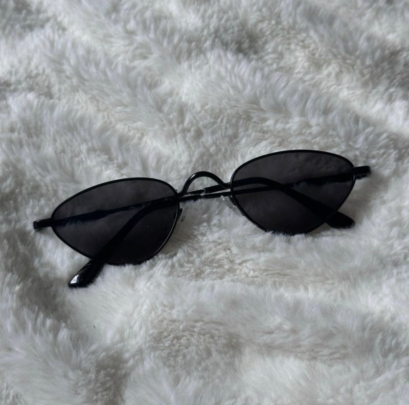 Svört Triangle Sólgleraugu