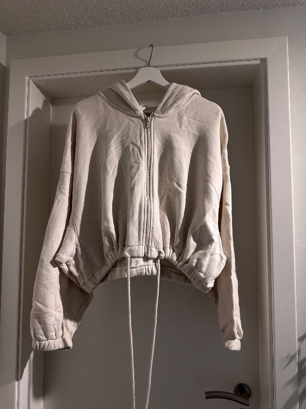 Nude Rennd Cropped Hettup
