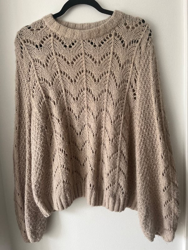 Vero moda peysa