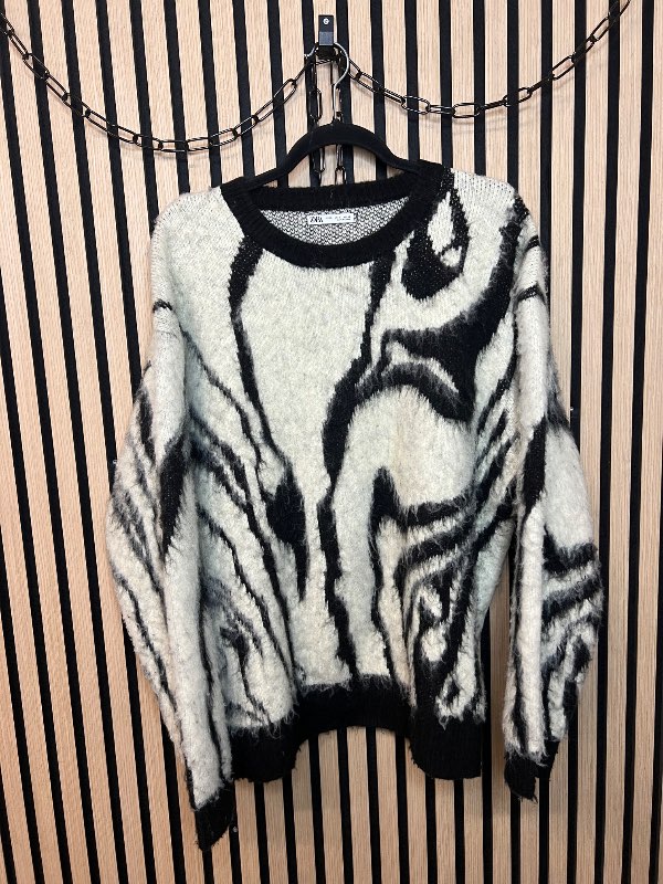 Zara mohair peysa