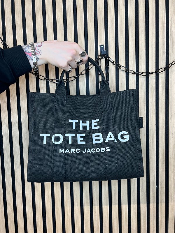 Marc Jacobs THE TOTE BAG