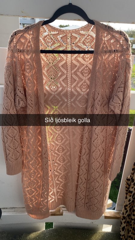 Síð ljósbleik golla