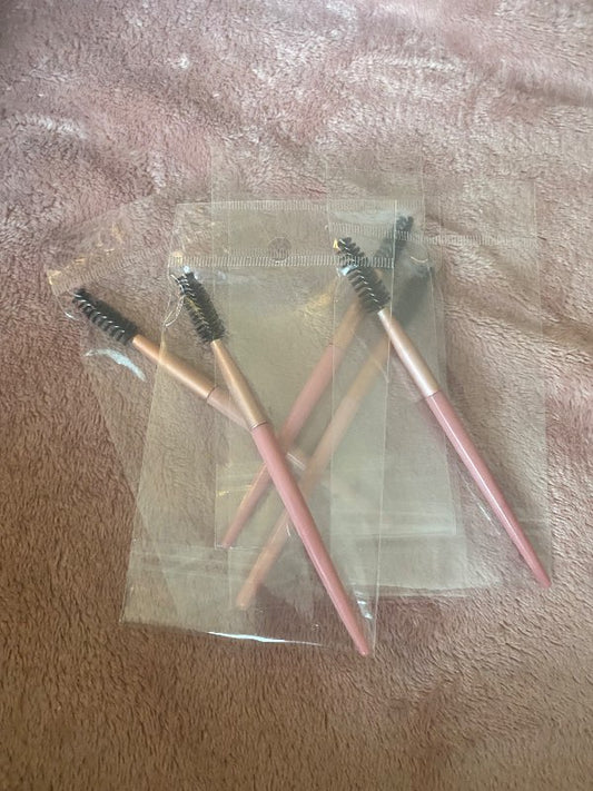 Eyelashes and eyebrows tools