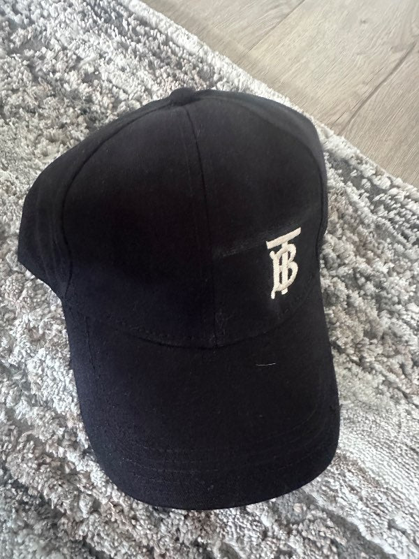 Burberry cap