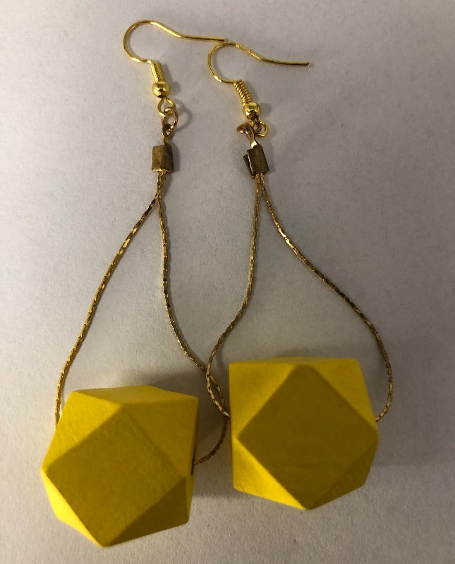 Eyrnalokkar handmade