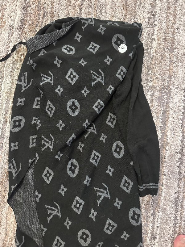 LV black jakki
