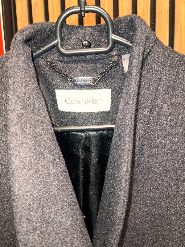 Calvin Klein kápa
