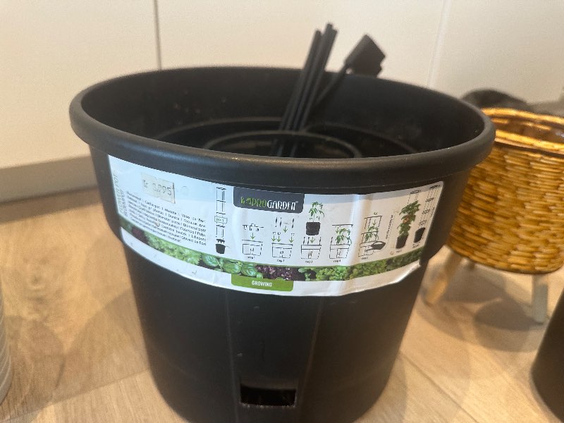 Stór tómat plöntu pottur svartur