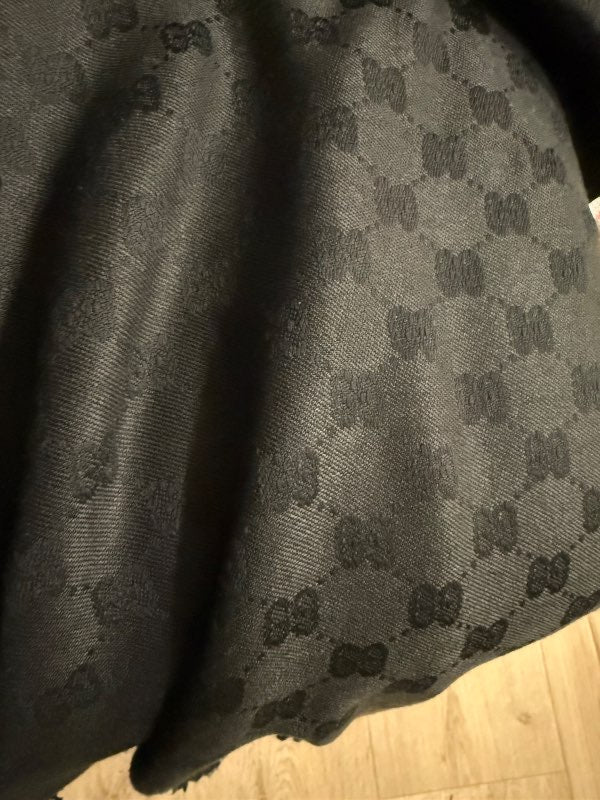 Gucci green scarf