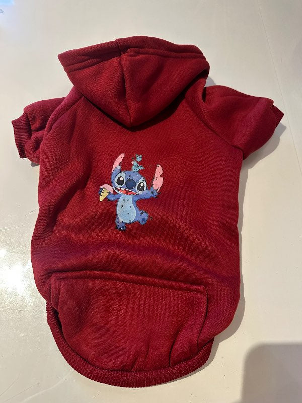 Stitch hettupeysa vínrauð