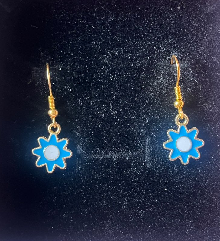 Eyrnalokkar handmade
