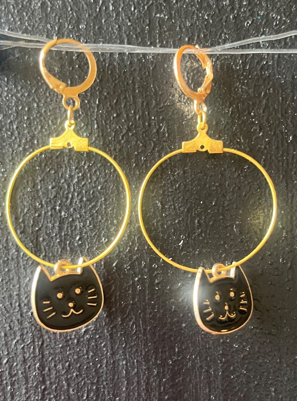 Eyrnalokkar handmade