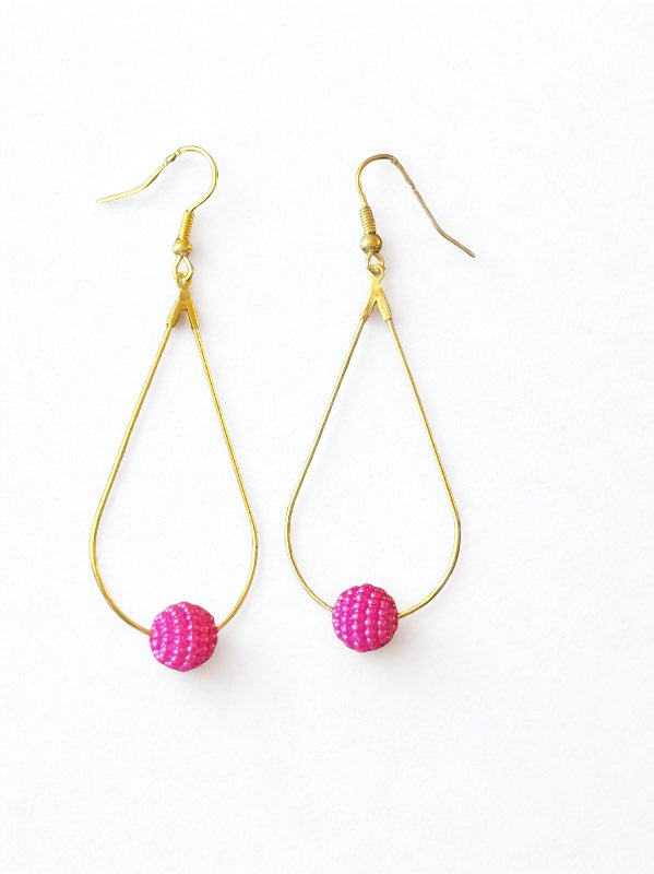 Eyrnalokkar handmade