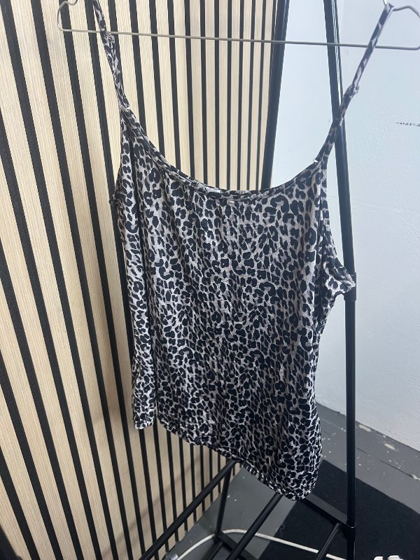 Leopard bolur