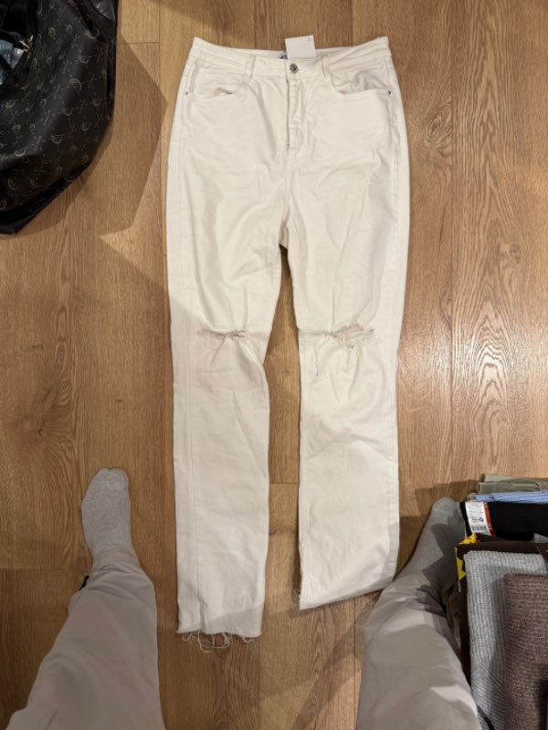 Hvítar gallabuxur Zara