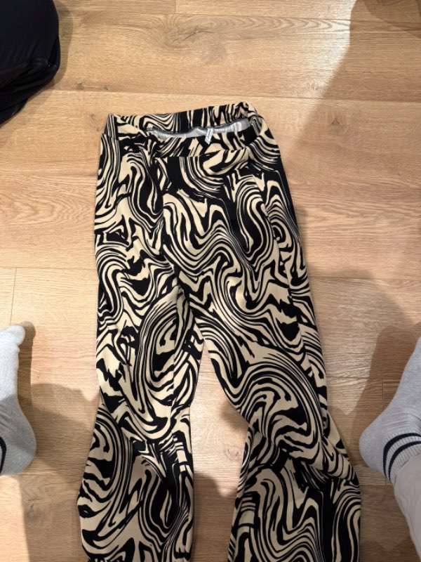 Stradivarius buxur brunar
