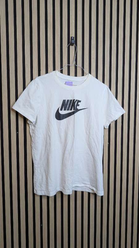 Nike Bolur hvítur