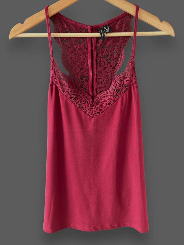 Vero Moda blúndu toppur