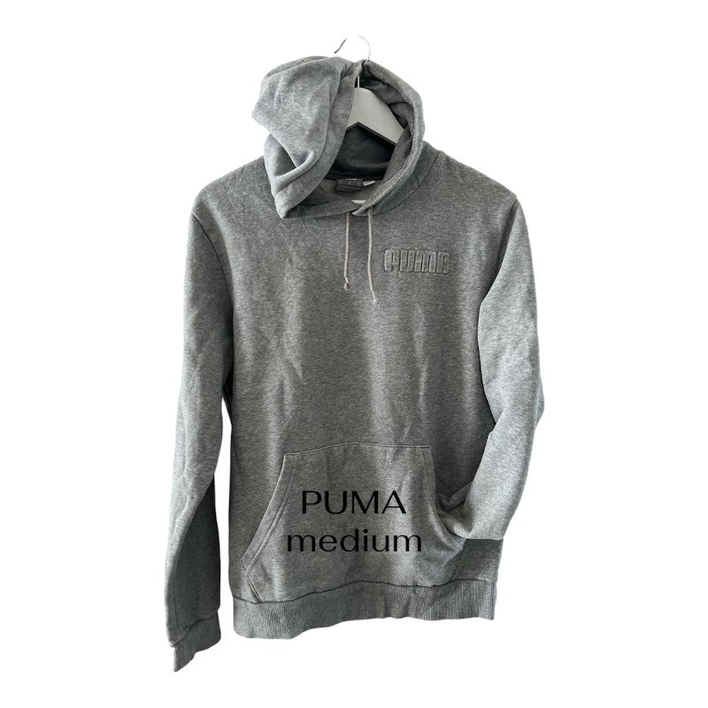 PUMA grá hettupeysa