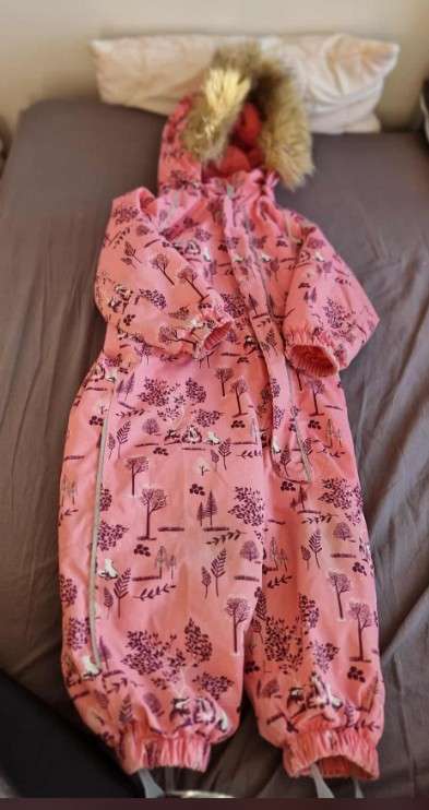 Reima bleikur snjógalli