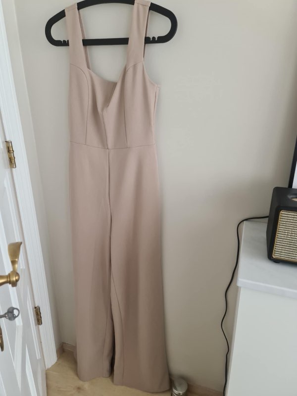 Samfestingur beige