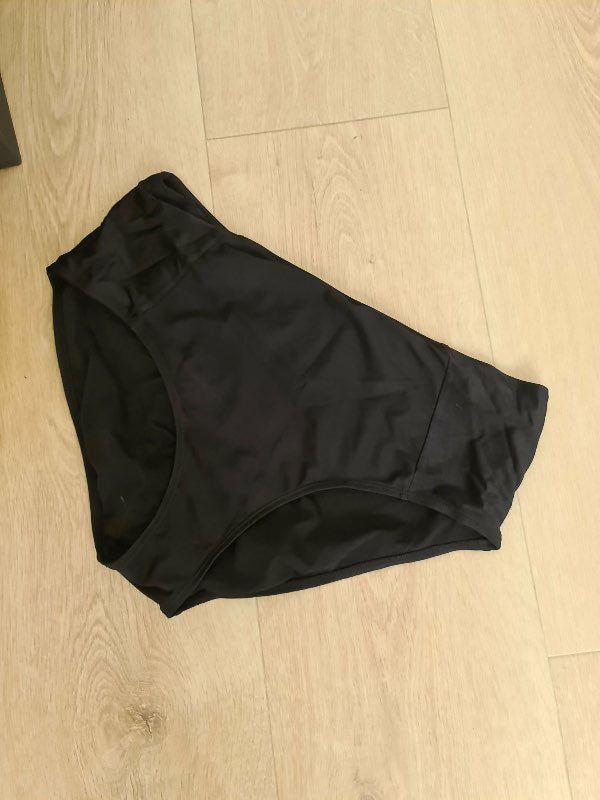 Bikini buxur