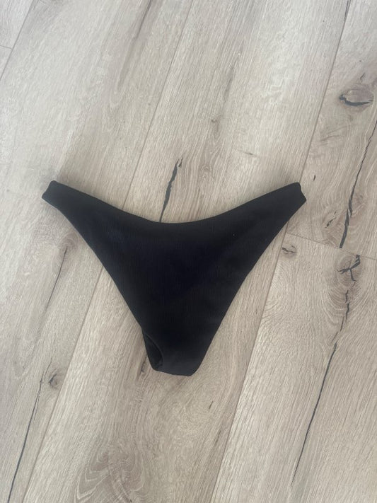 Bikíníbuxur svartar