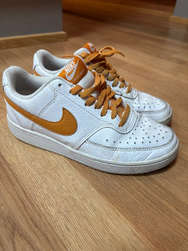 Nike skór 36.5-37