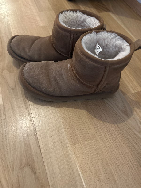 Skór