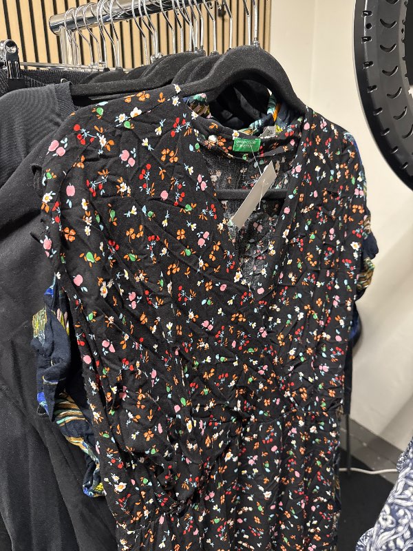 United Colors of Benetton dress