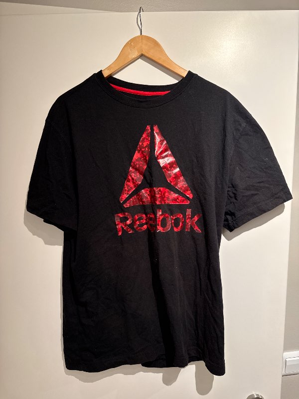Reebook svartur